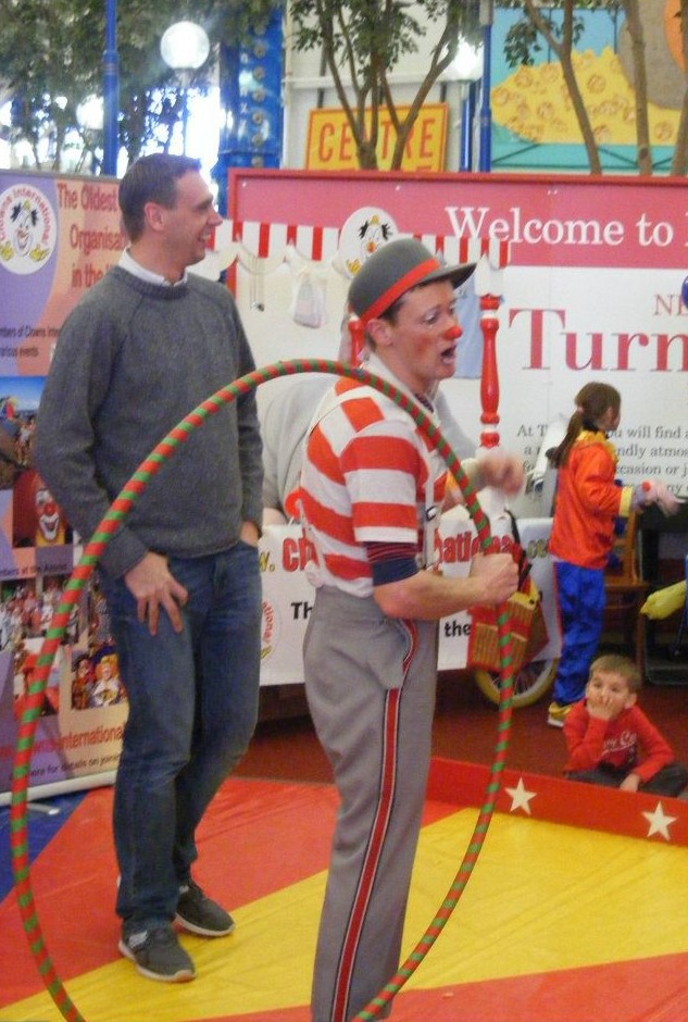 every one wants to see a hula hooping dad!