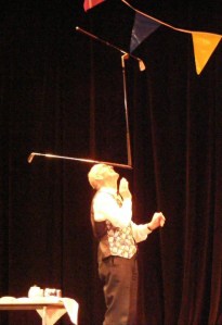 482846_567653926586895_446811539_n